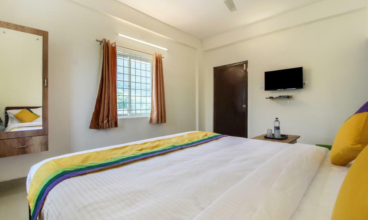 Itsy Hotels Riyas Grand Tirupati Ngoại thất bức ảnh