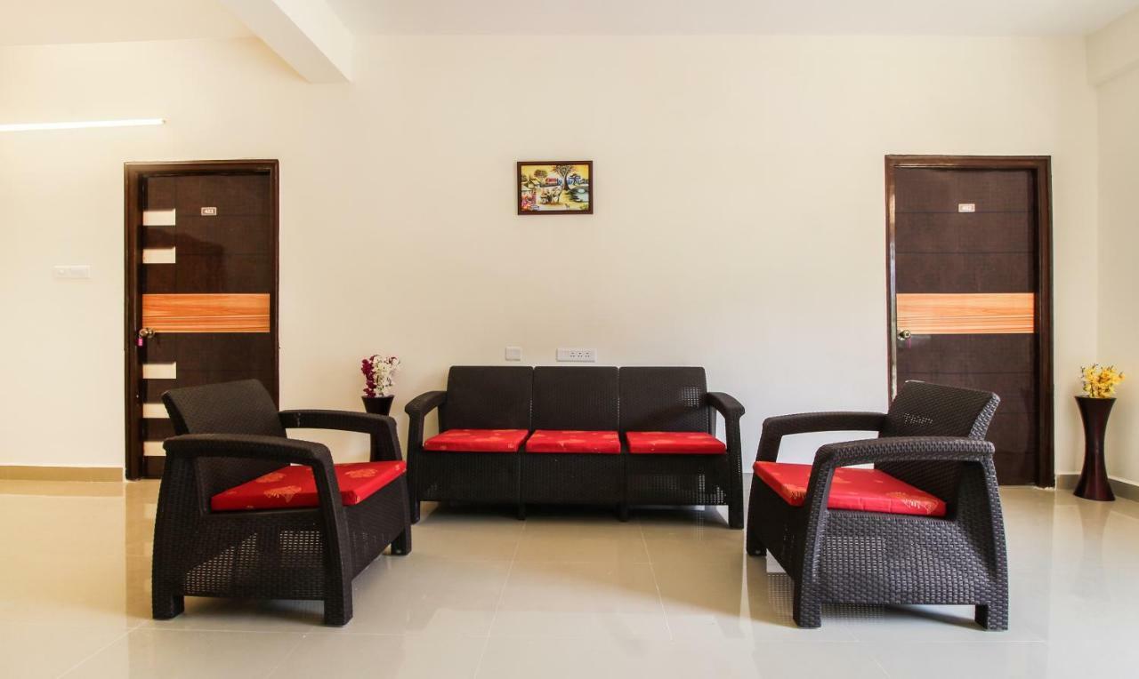 Itsy Hotels Riyas Grand Tirupati Ngoại thất bức ảnh