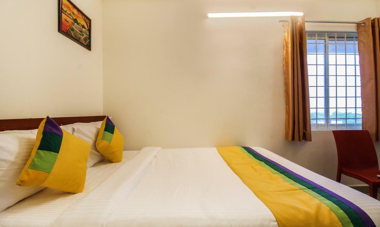 Itsy Hotels Riyas Grand Tirupati Ngoại thất bức ảnh